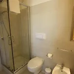 中心公寓式酒店 3* 奧爾比亞