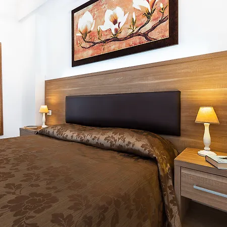 Le Residenze Del Centro 3* Όλμπια