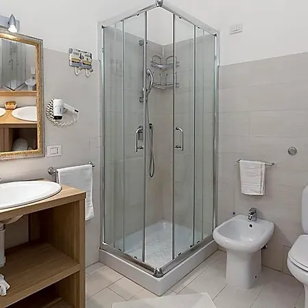 Le Residenze Del Centro Aparthotel 3*