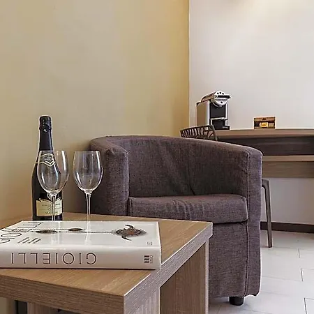 מלון דירות Le Residenze Del Centro אולביה